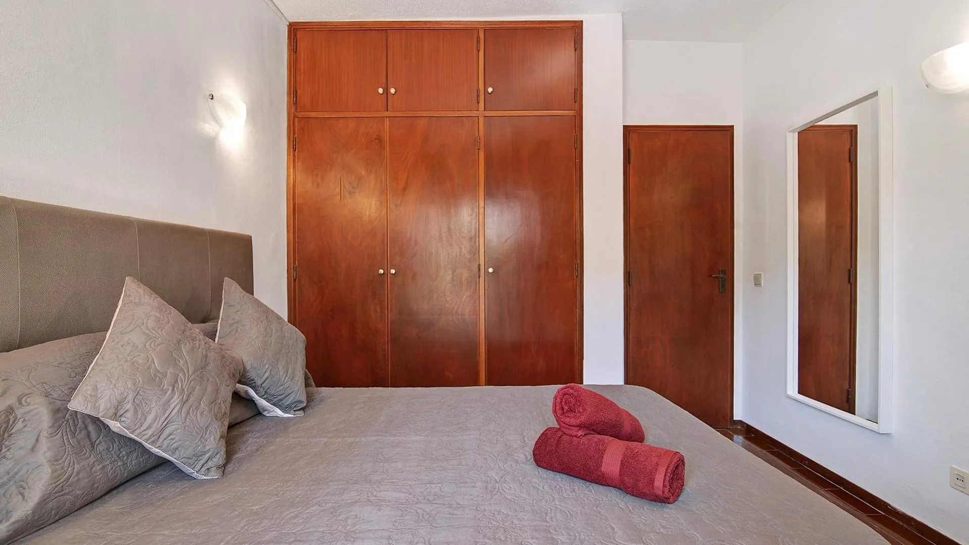 Hanna'S Sunny Apartment Albufeira